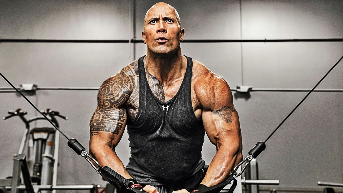 dwayne johnson skalata - trenirovychen rejim - gyrdi i prasci.jpg